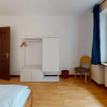 Paulette 14 São Moritz